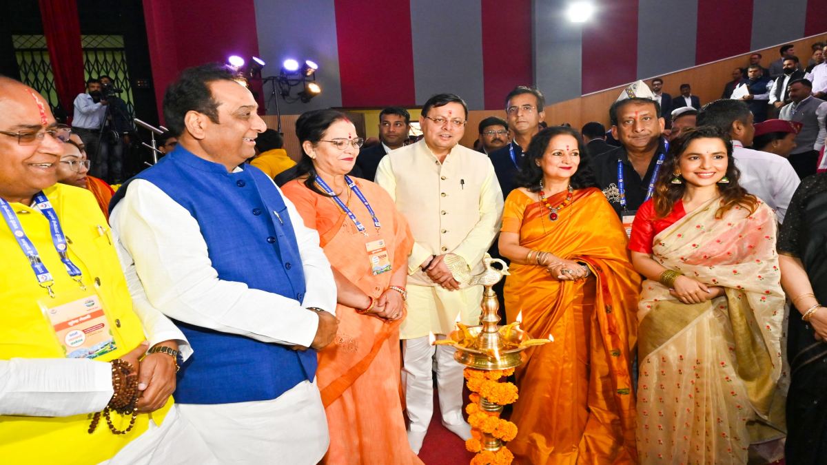 प्रवासी उत्तराखंडी सम्मेलन: CM धामी बोले- लैंड जिहाद व थूक जिहाद देवभूमि में बर्दाश्त नहीं