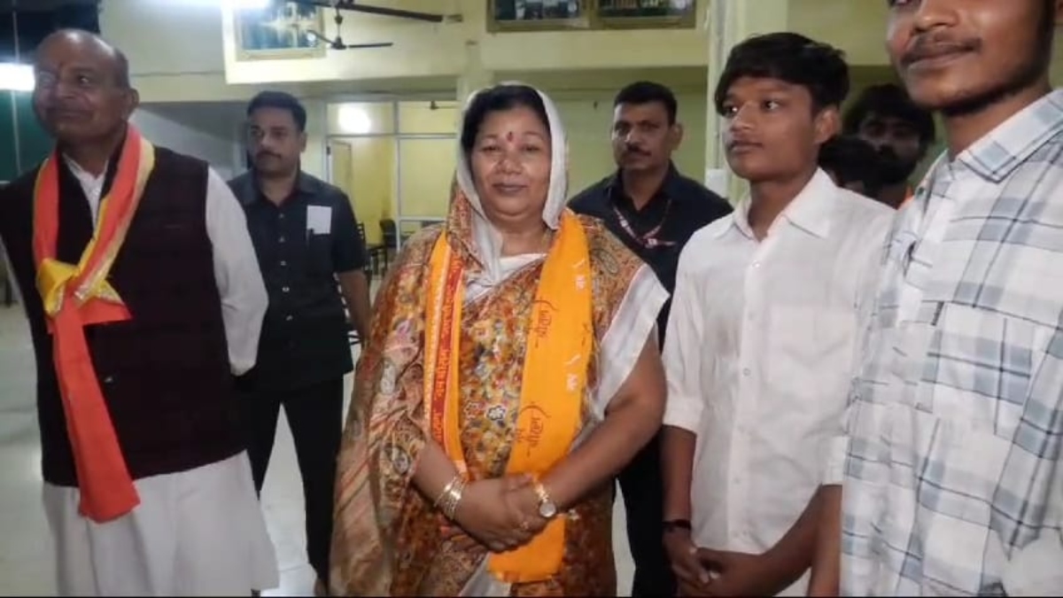 ‘आदिवासी समाज जागरूक, विकास को करेगा वोट… ‘, मंत्री संपतिया उइके ने विजयपुर उपचुनाव में बीजेपी की जीत का किया दावा 