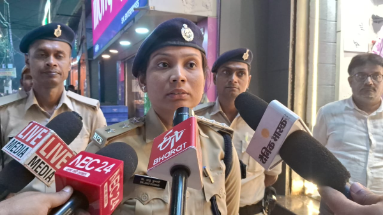 Bihar Crime News: पटना में मात्र 10 मिनट शातिरों ने उड़ाए 12 लाख रुपए, घटना CCTV में हुई कैद 
