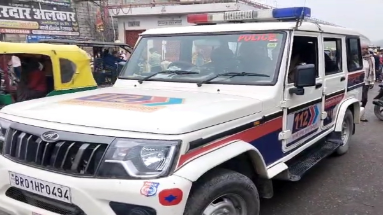 Bihar News: रात में एनएच- 2 के किनारे सोते मिले डायल 112 के पुलिस कर्मी 