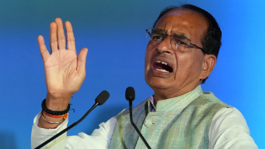 Political News: ये झारखंड को बचाने का चुनाव है, इसलिए मतदान अवश्य करें- शिवराज सिंह चौहान