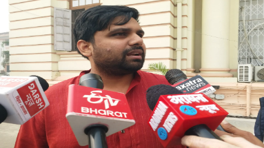 Bihar News: विधायक चेतन आनंद ने केंद्रीय मंत्री चिराग पासवान पर लगाया बड़ा आरोप, कहा- ‘वह गठबंधन धर्म का पालन नहीं करते हैं’