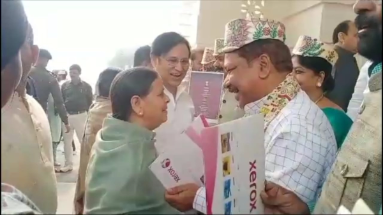 Bihar News: पूर्व मुख्यमंत्री राबड़ी देवी ने भाजपा प्रदेश अध्यक्ष दिलीप जायसवाल से पूछा हाल-चाल