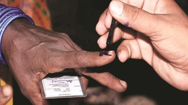 Bihar By-Election: बिहार की 4 सीटों पर वोटिंग जारी, दांव पर इन दिग्गजों की किस्मत