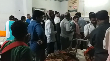 बिहार में फोरलेन के डिवाइडर से टकराकर बस दुर्घटनाग्रस्त, 2 की मौत, कई घायल 
