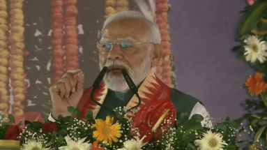 PM Modi Jamui Visit: पीएम का कांग्रेस पर हमला, बोले- ‘आजादी में आदिवासी समाज के योगदान को मिटाने की कोशिश की गई’