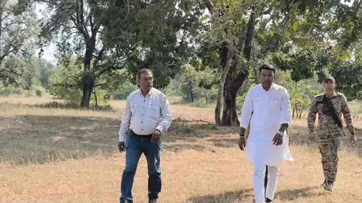 10 हाथियों की मौत पर CM डॉ. मोहन सख्त: जांच के लिए उच्चस्तरीय दल पहुंची उमरिया, 24 घंटे में सौंपनी होगी रिपोर्ट