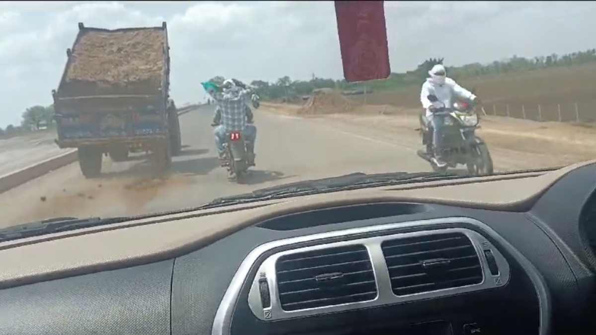 चोर-पुलिस की आंख मिचौली का वीडियो वायरल, आगे-आगे रेत माफिया, पीछे-पीछे हूटर बजाते हुए तहसीलदार साहब, फिर हुआ कुछ ऐसा की सिर पकड़ बैठेंगे आप