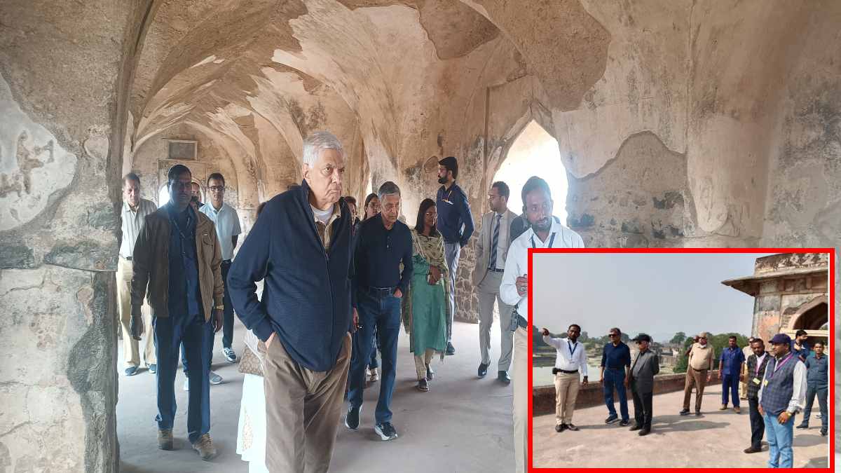 पत्नी संग मांडू पहुंचे श्रीलंका के पूर्व राष्ट्रपति, ऐतिहासिक इमारतों को देख बोले- जैसा सुना था वैसा ही अद्भुत पाया