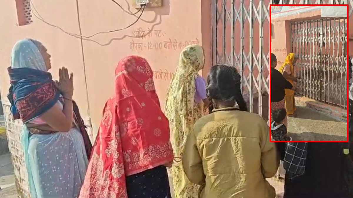 दबंग ने मंदिर में जड़ा ताला, 5 दिन चुप बैठने के बाद महिलाओं ने अपनाया ‘स्त्री-2 फिल्म’ का फॉर्मूला, हाथ में पत्थर लेकर दबंगों के सामने तोड़ा ताला