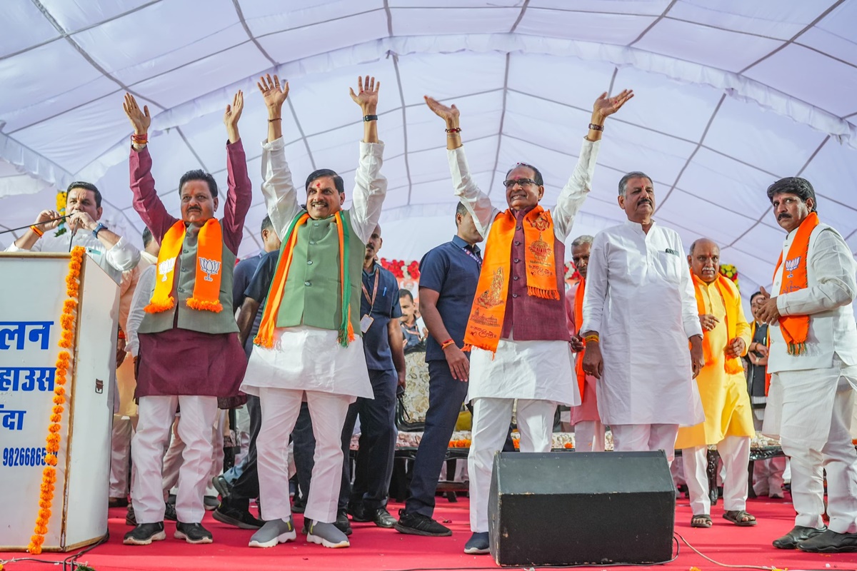 बुधनी में बोले CM डॉ. मोहन- ‘काश मेरा भी घर यहां होता’, शिवराज ने जनता से पूछा- मुझे आने की जरुरत तो नहीं… प्रत्याशी को जिताकर भेज दोगे न?
