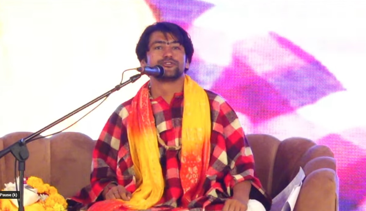 ‘अब AI नहीं, HI चलेगा’, धीरेंद्र शास्त्री का बड़ा बयान, कहा- हिंदू एकजुट नहीं हुआ तो अल्पसंख्यकों जैसी होगी स्थिति, इंदौर में करेंगे पैदल यात्रा