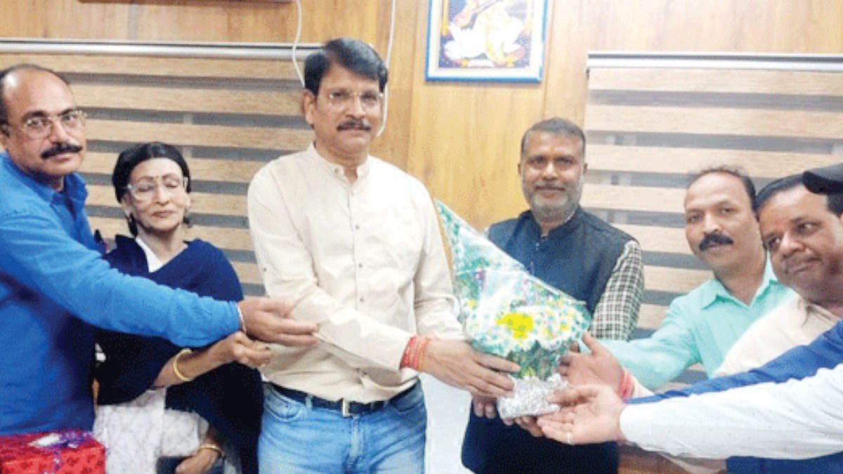 स्कूल शिक्षा विभाग का गजब का खेल, अधिकारी को उसी जगह पर दे दी पोस्टिंग जहां से वह हुआ था निलंबित…