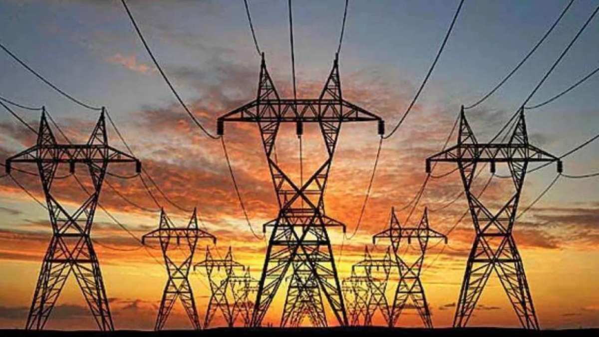 बिजली उपभोक्ताओं के लिए राहत भरी खबर: फिर सस्ती मिलेगी इलेक्ट्रिसिटी, जानें प्रति यूनिट कितने गिरे दाम