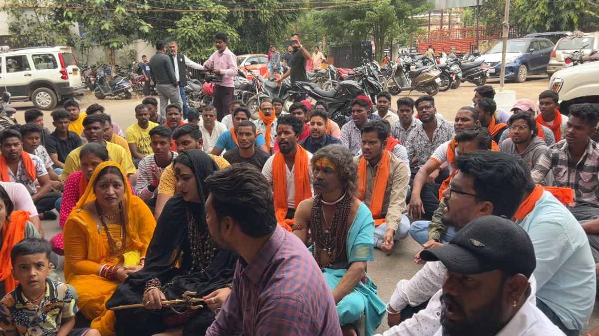 छत्तीसगढ़: पूर्व मंत्री कवासी लखमा के बयान पर मचा बवाल, हिन्दू संगठन ने प्रदर्शन कर की FIR की मांग…