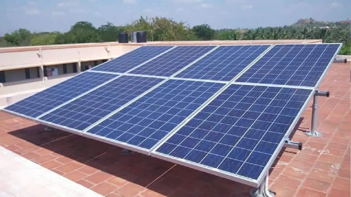 सरकारी कार्यालयों पर लगेगा सोलर पैनल: सरकार ने बनाई योजना, कर्मचारियों को भी अनुदान पर मिलेंगे कनेक्शन