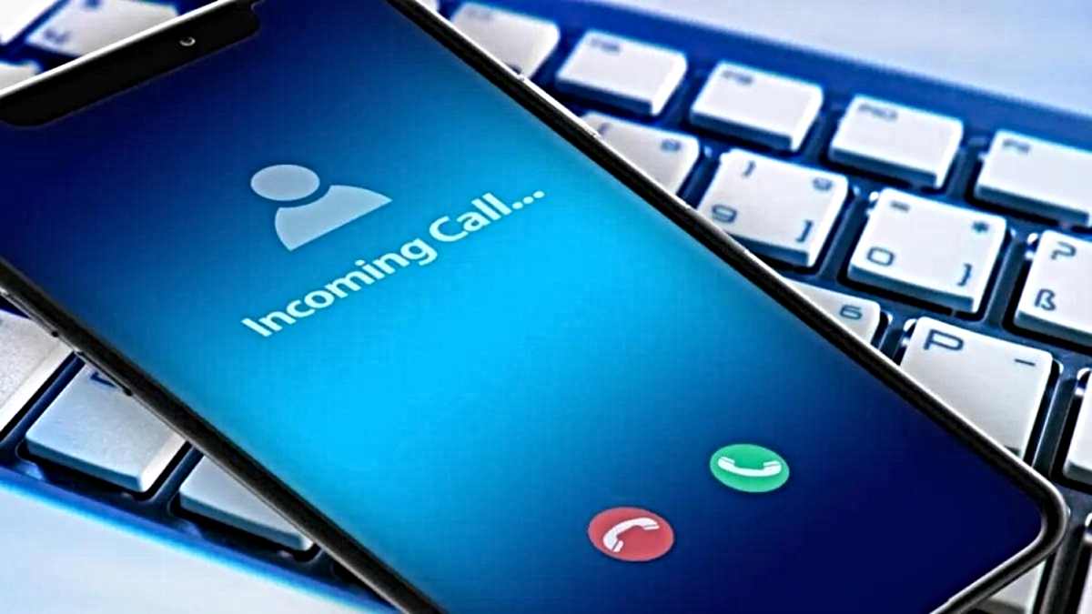 Call Recording Tips: आपकी कॉल्स हो सकती हैं रिकॉर्ड, इन संकेतों को न करें नजरअंदाज…