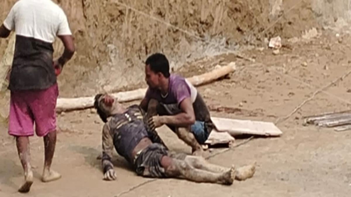 ‘काम के बदले मौत’: निर्माणधीन होटल के बेसमेंट में खुदाई के दौरान मलबे में 11 मजदूर, 1 ने मौत, जानिए बाकियों का हाल…