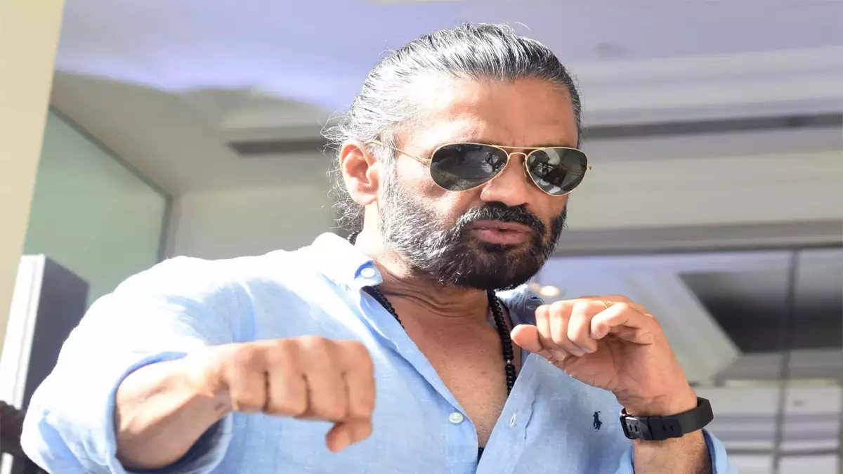 शूटिंग के दौरान घायल हुए Sunil Shetty, पसली में लगी चोट, स्टोरी शेयर कर दिया अपना हेल्थ अपडेट …