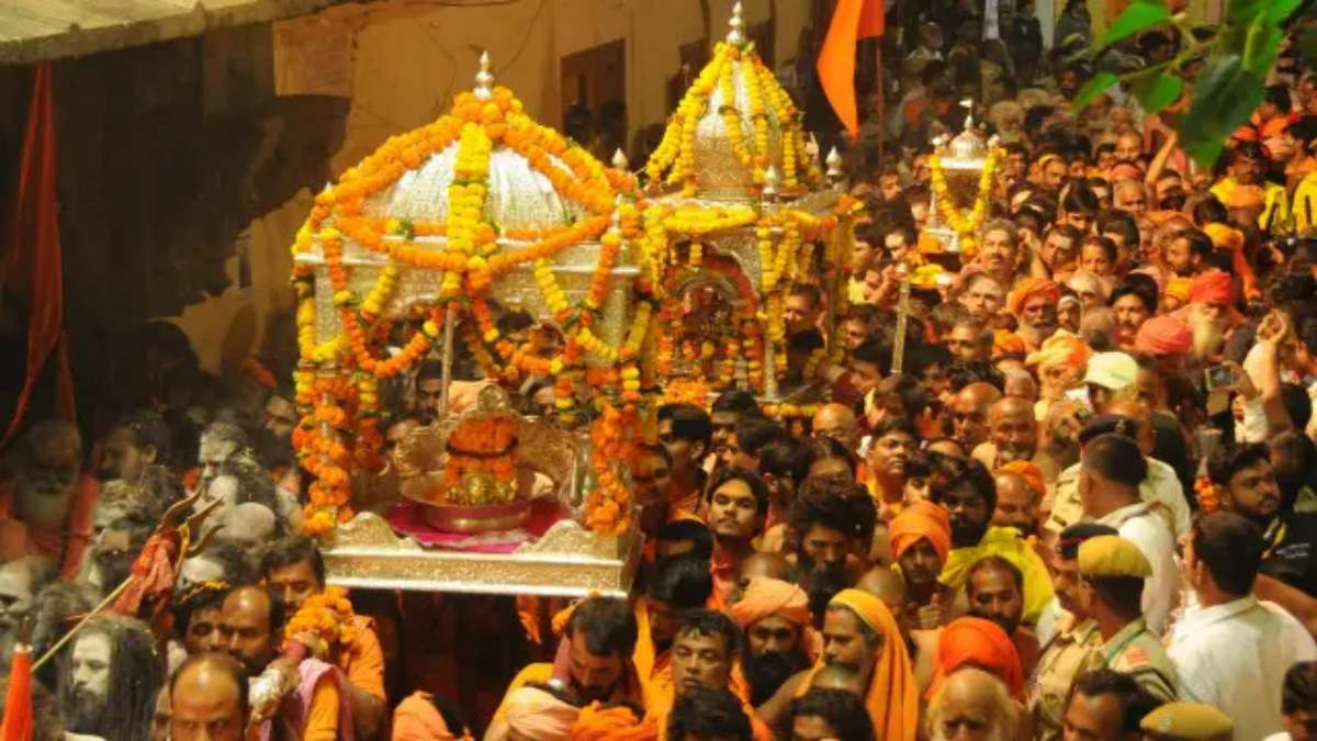 महाकुंभ में 79 संत नहीं बन पाएंगे महामंडलेश्वर, अखाड़ा ने खारिज किया आवेदन