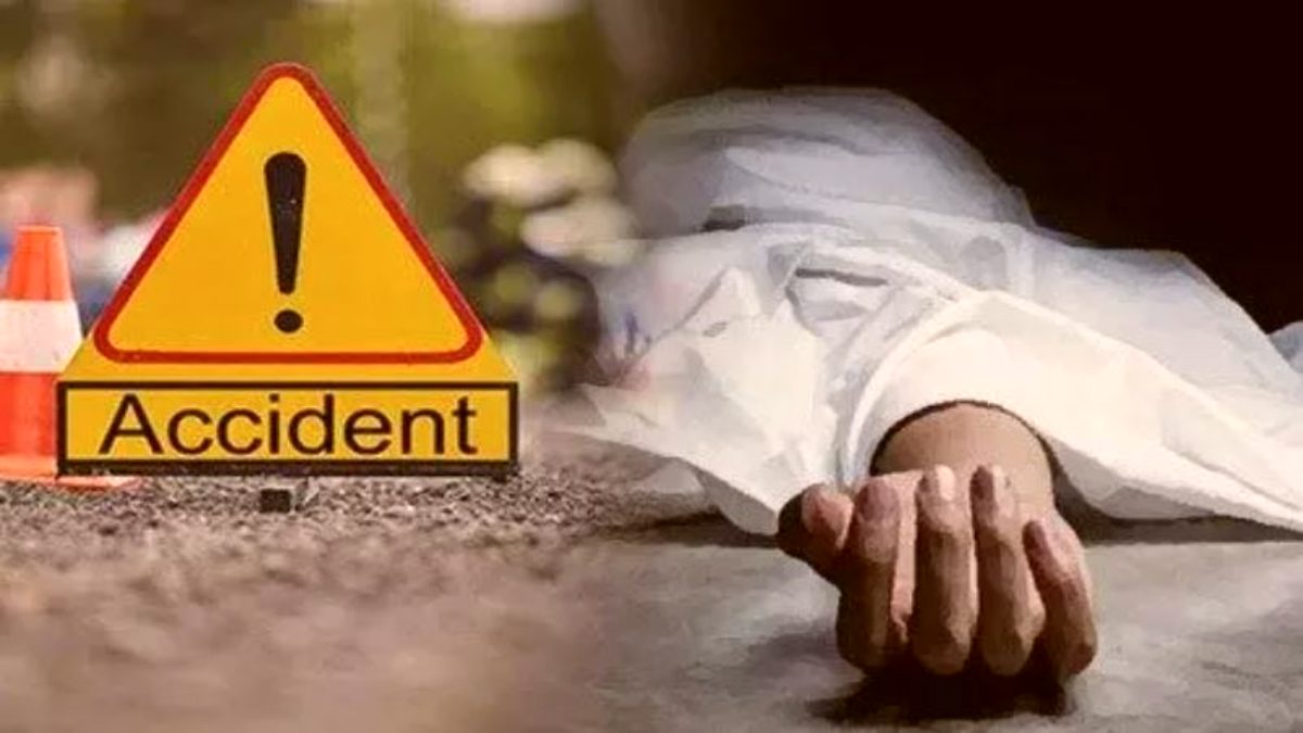 ‘मौत’ की दावत: 2 बाइकों के बीच जोरदार टक्कर, 3 को बस ने कुचला, मंजर देख मुंह को आ गया लोगों का दिल