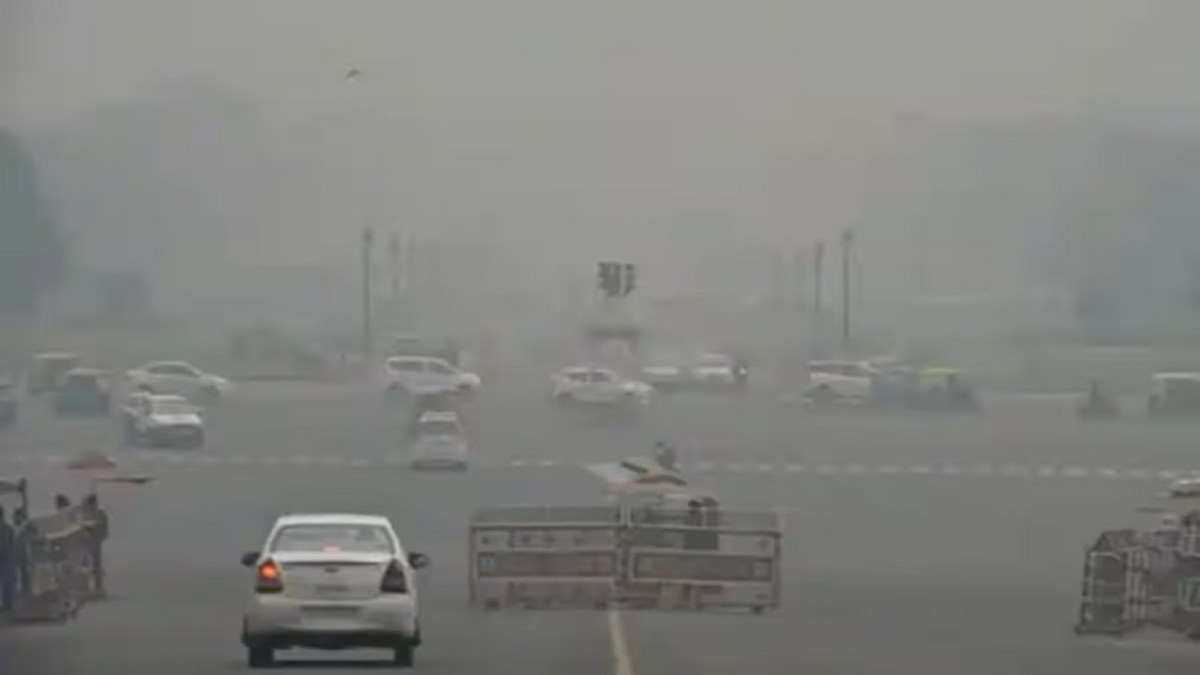 फिजा में घुला स्लो पॉइजन! राजधानी में सांस लेना हुआ दूभर, दूषित हवा का दिख रहा कहर, अब बचाव के लिए  प्रशासन उठाएगी ये कदम…