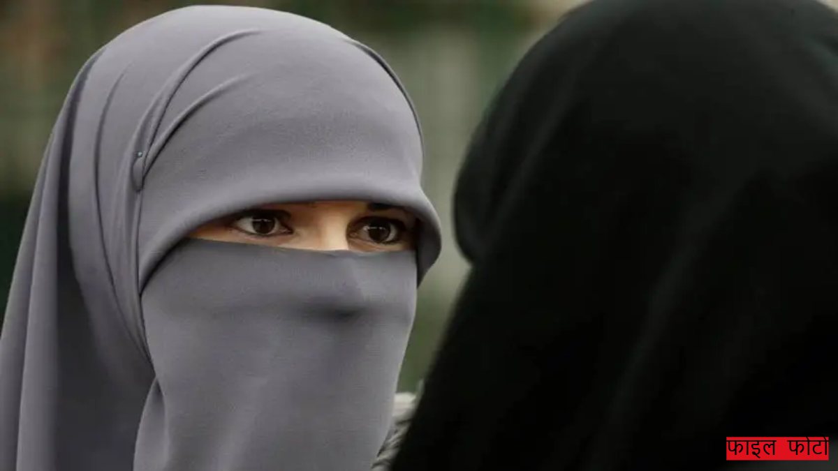 ‘रूम में बुलाकर उतरवाते हैं बुर्का और’… मदरसे के 2 इमाम ने नाबालिग से की छेड़छाड़, पुलिस पर कार्रवाई न करने का आरोप, ‘बाबा’ ऐसे मिलेगी बेटियों को सुरक्षा ?