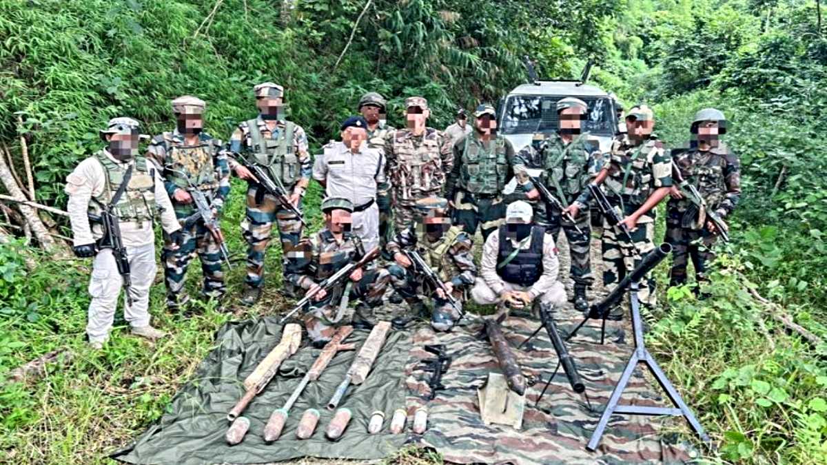 Manipur: सुरक्षाबलों की बड़ी कार्रवाई, पुलिस स्टेशन पर हमला करने आए 11 कुकी उग्रवादी ढेर…