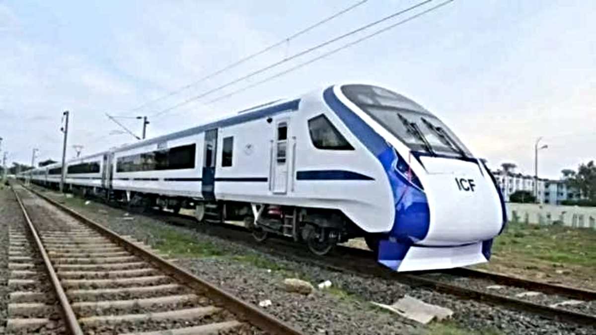 Vande Bharat Express Train: टिकट कैंसिल कराने पर कितना लगता है चार्ज, जानिए डिटेल्स…