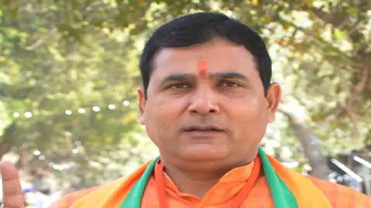 ‘अब भारत में मौलवी करेंगे जलाभिषेक’… BJP विधायक नंदकिशोर गुर्जर का विवादित बयान, मुस्लिम समुदाय को लेकर कही ये बात…