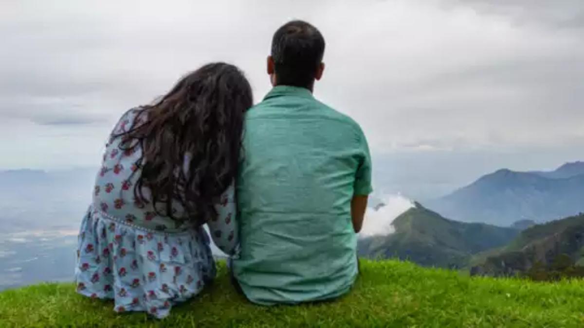 साथ जिएंगे, साथ मरेंगेः मामा-भांजी की दौड़ी ‘इश्क’ की गाड़ी, प्यार को खोने के डर से उठाया खौफनाक कदम, जानिए अनोखी LOVE स्टोरी…