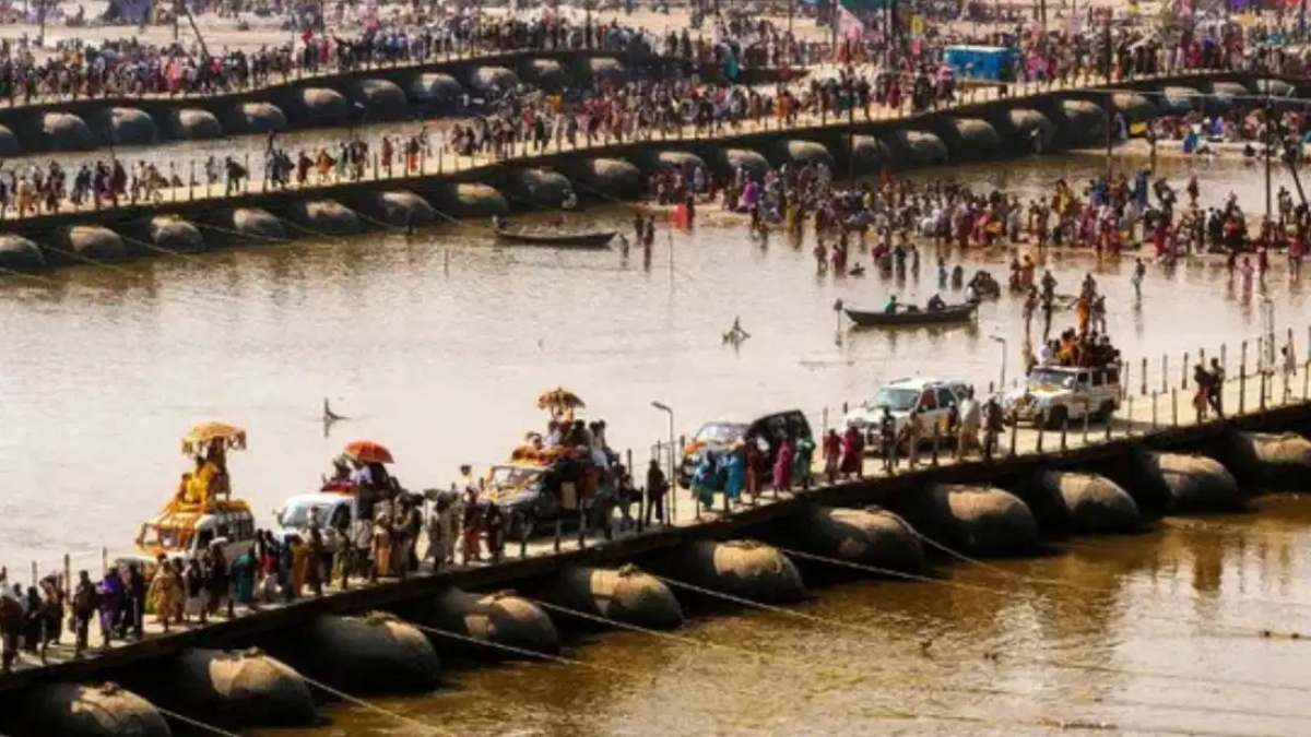 महाकुंभ 2025 : मेला क्षेत्र में पानी सप्लाई के लिए बिछ रहा 1249 किमी लंबा पाइपों का जाल, 56 हजार कनेक्शन से होगी निर्बाध जलापूर्ति