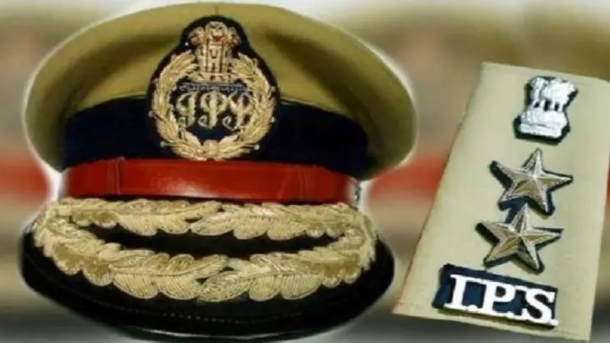 पुलिस के साथ तो खेल हो गयाः रिटायर्ड IPS बनकर बुजुर्ग ने कमिश्नर पर झाड़ा रौब, 2 को कराया सस्पेंड, फिर एक गलती ने खोल दी फर्जी अधिकारी की पोल