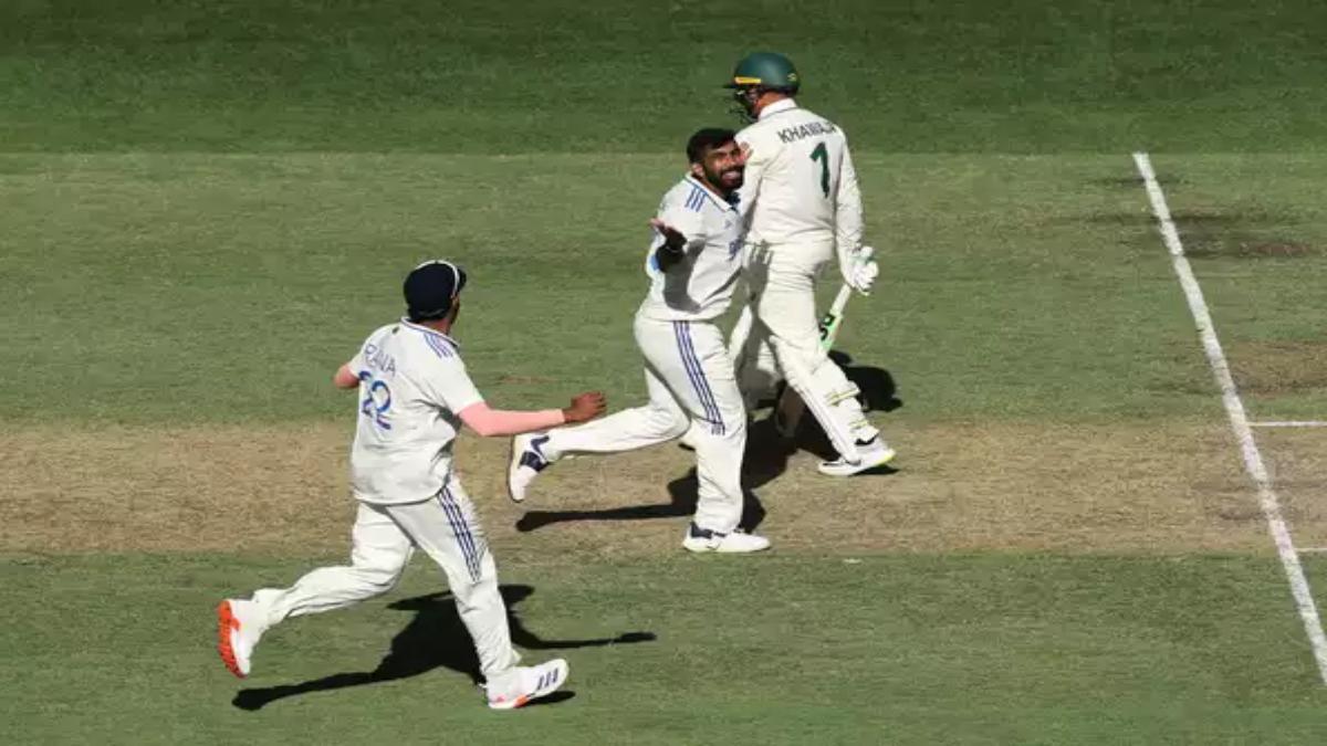 IND vs AUS, 1st Test: पहले दिन का खेल समाप्त, भारत 150 रन पर ऑल आउट, ऑस्ट्रेलिया ने 67 रन पर गंवाए 7 विकेट