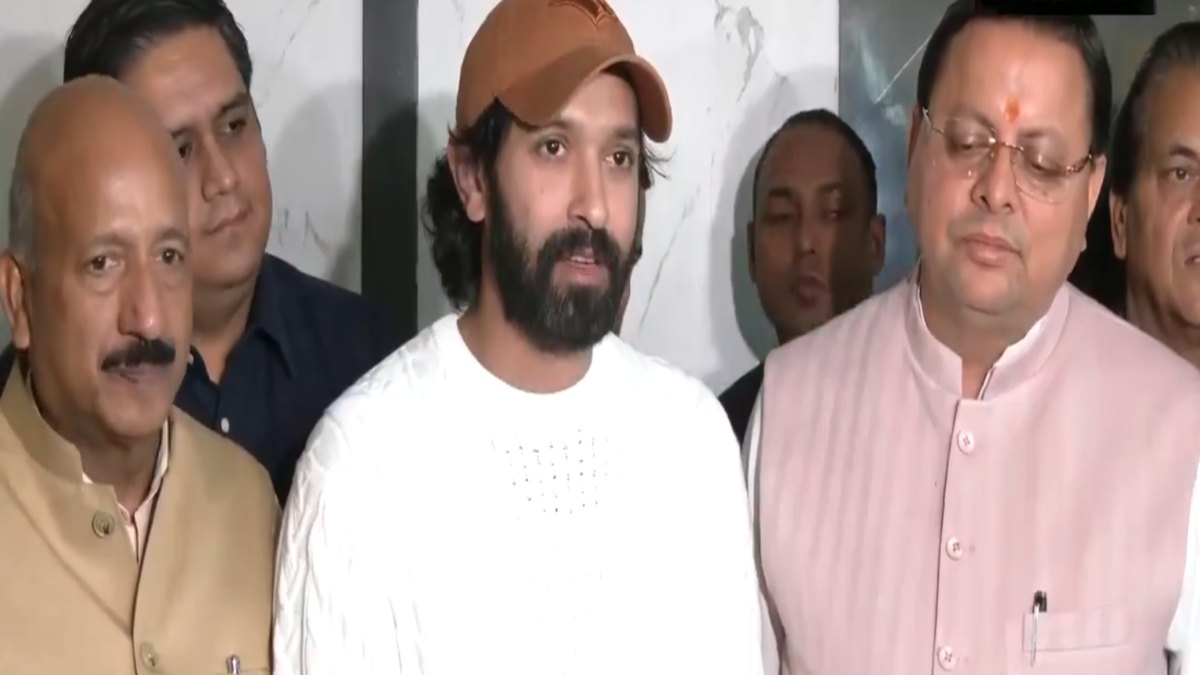 UK में टैक्स फ्री हुई ‘The Sabarmati Report’: अभिनेता विक्रांत मैसी ने कहा- इस घटना के बारे में नई पीढ़ी को कुछ मालूम नहीं