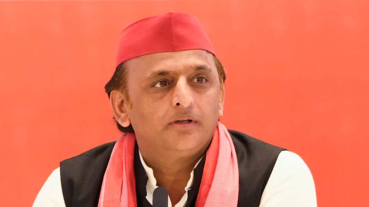 रास नहीं आ रही ‘साइकिल की सवारी’! कई नेताओं ने छोड़ा सपा का साथ, थामा कमल का हाथ, अब अखिलेश के सामने कुनबा संभालने की चुनौती