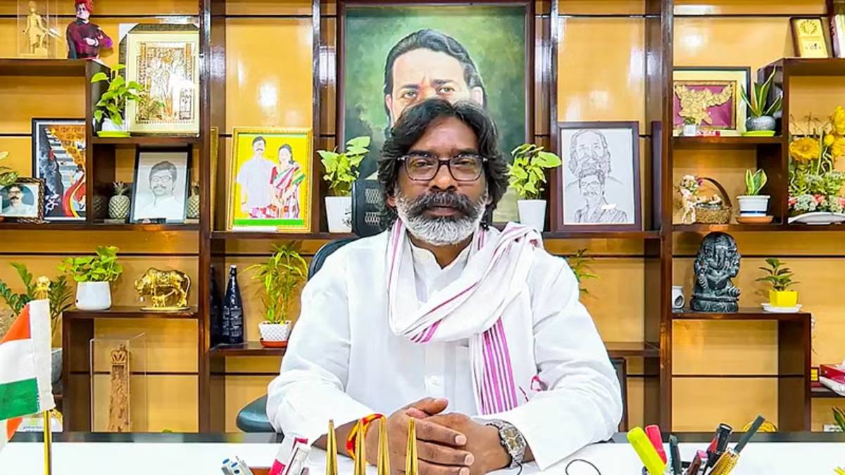 Jharkhand: हेमंत सोरेन अकेले लेंगे सीएम पद की शपथ, विधायकों की शपथ के बाद होगा मंत्रिमंडल का शपथ ग्रहण