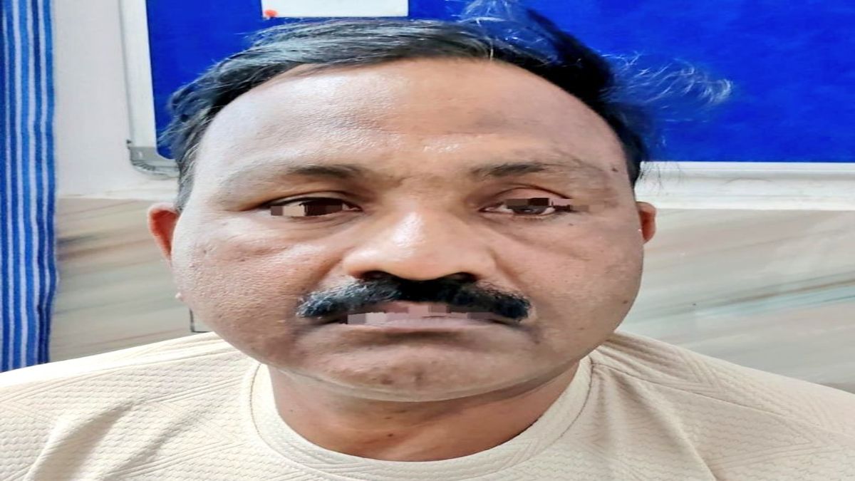 एक हाथ दे एक हाथ ले! धारा हटवाने और निस्तारण के एवज में उपनिरीक्षक ने मांगी थी रिश्वत, एंटी करप्शन की टीम ने रंगे हाथों किया गिरफ्तार