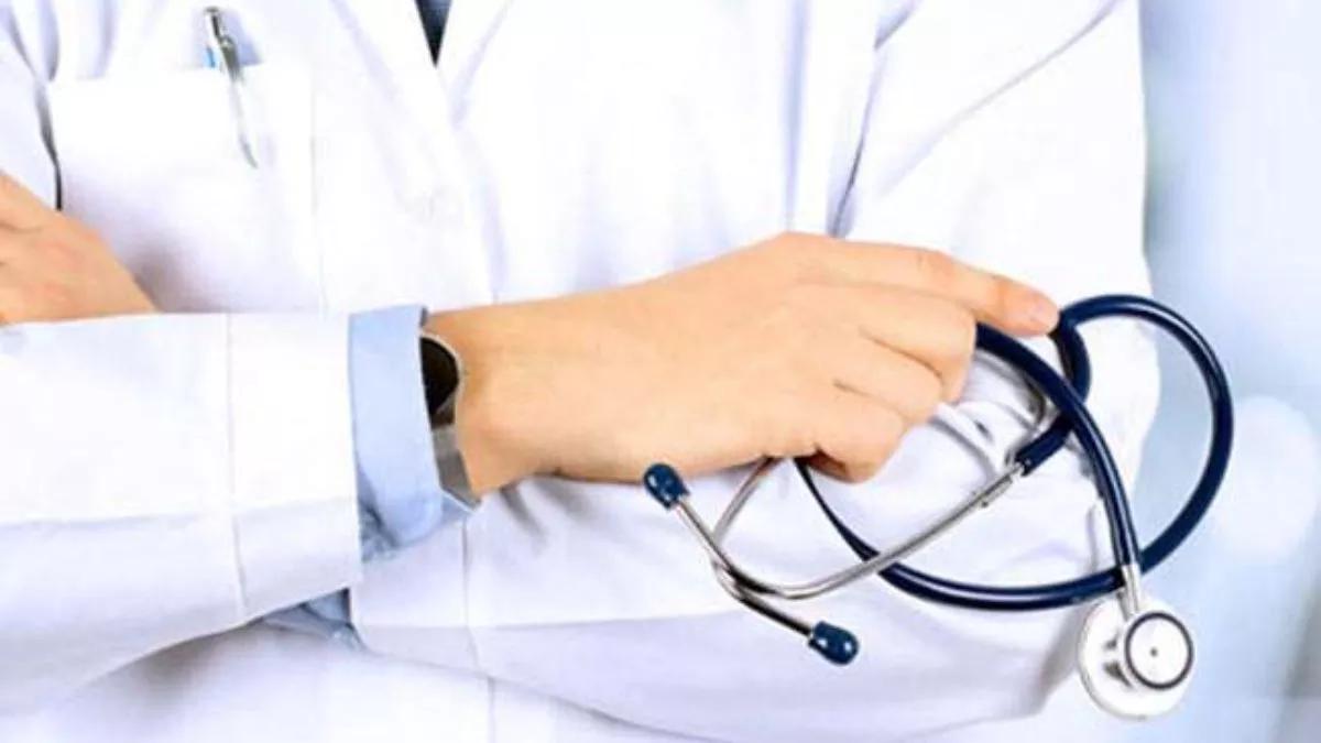 फर्जीवाड़ा का खेल: जाली दस्तावेज बनाकर ट्रेनी डॉक्टर कर रहा था इंटर्नशिप, फिर ऐसे खुली पोलपट्टी