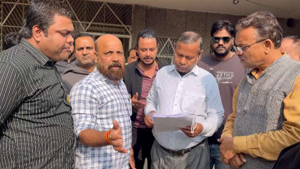 तीन साल से धान भंडारण का करोड़ों रुपए बकायाः वेयर हाउस संचालकों ने अधिग्रहण करने शासन को सौंपा पत्र