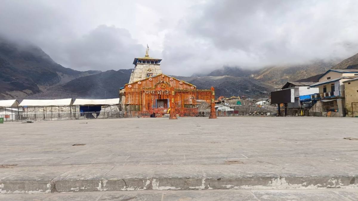 जहां रहती थी हजारों की भीड़ अब वहां पसरा सन्नाटा: ऐसा दिखा केदारनाथ धाम का नजारा, सरकार ने स्वच्छता अभियान पर दिया जोर