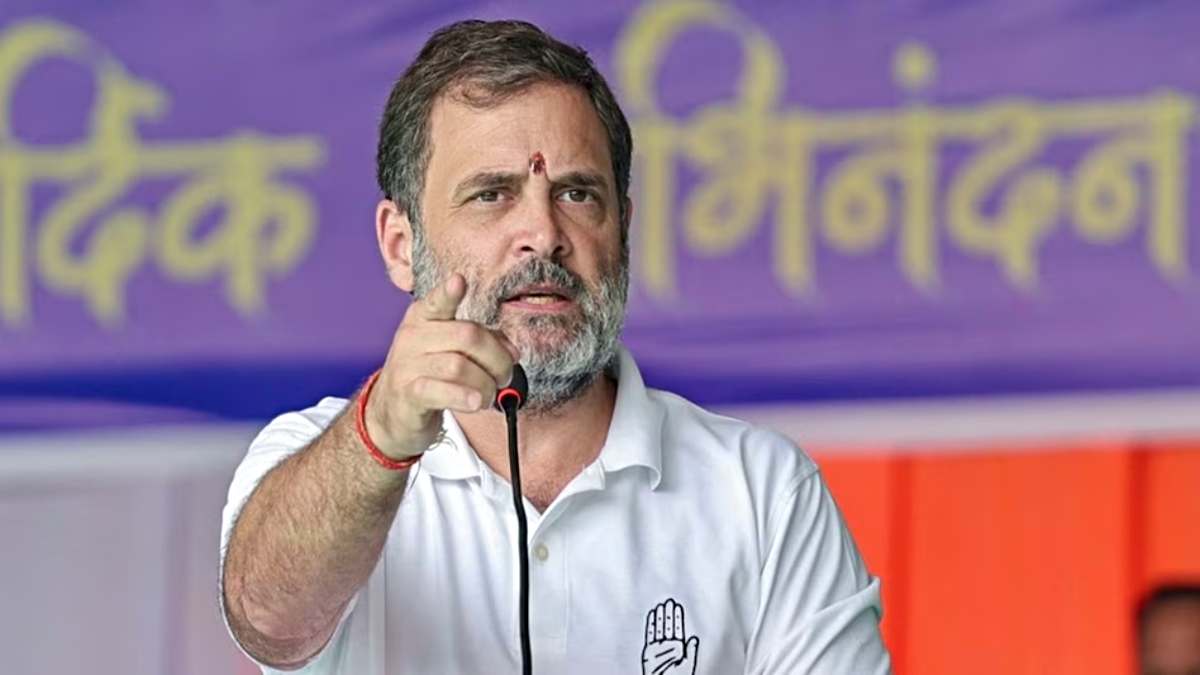 Maharashtra Election: राहुल गांधी ने पीएम मोदी पर साधा निशाना, कहा- ‘जनता का पैसा लूटकर आपको किसने Tempo में भेजा’…