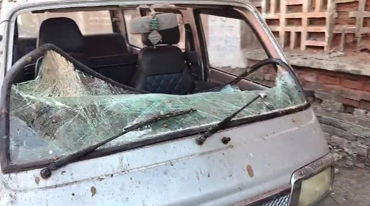 MP में बेखौफ बदमाशः महंगी और लग्जरी गाड़ियों को बनाया निशाना, फोड़े करीब आधा दर्जन कारों के कांच