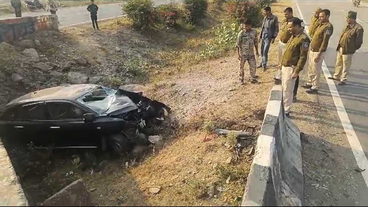 MP भीषण सड़क हादसे में चार मौतः कटनी में शादी में शामिल होकर देर रात मैहर लौट रहे थे, सभी मृतक एक ही परिवार के