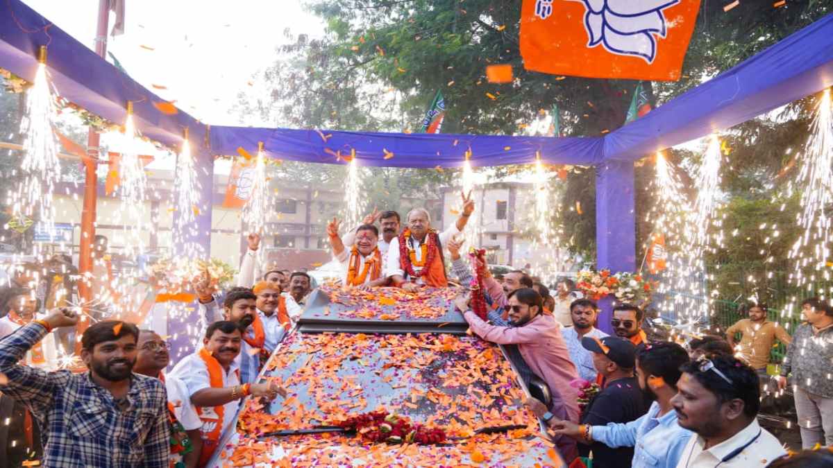 रायपुर दक्षिण उपचुनाव में बीजेपी ने झोंकी पूरी ताकत, सुनील सोनी के समर्थन में सांसद बृजमोहन समेत चार मंत्री और एक दर्जन से ज्यादा विधायक उतरे