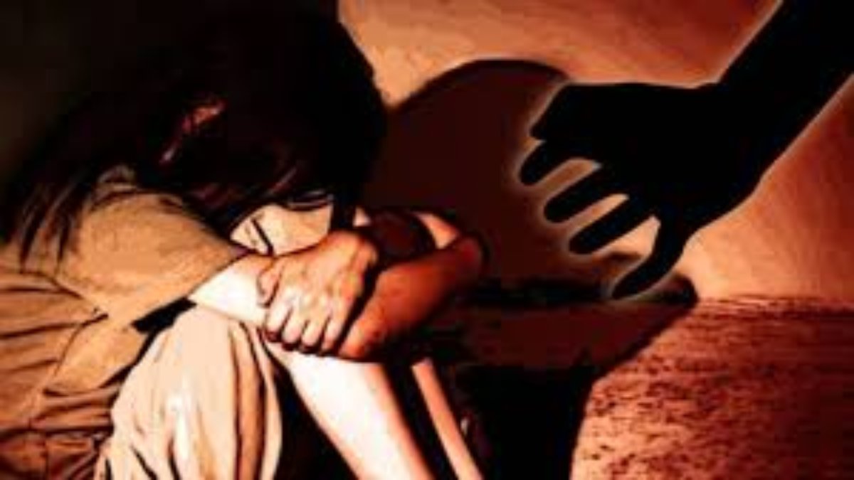 नाबालिग से हैवानियत : 40 साल के अधेड़ ने बच्ची की लूटी अस्मत, जानिए कब और कैसे दरिंदगी की वारदात को दिया अंजाम