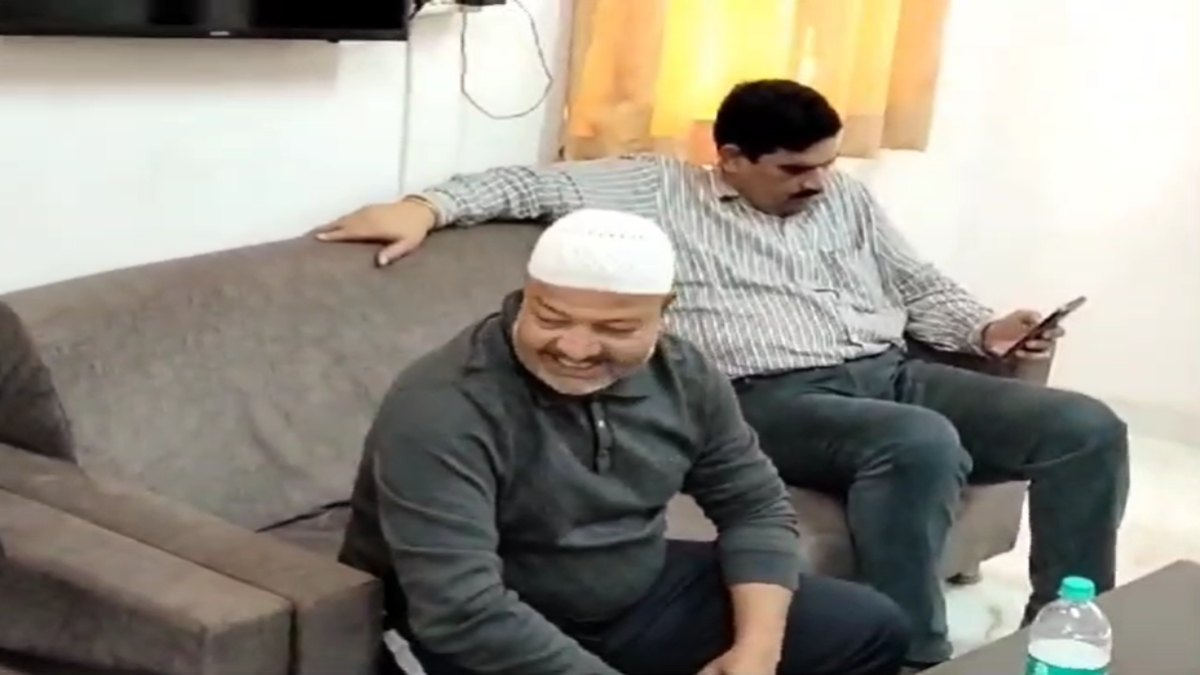कांग्रेस पार्षद पति सवा लाख रिश्वत लेते गिरफ्तारः लोकायुक्त ने की बड़ी कार्रवाई, पत्नी की भी थी सहमति