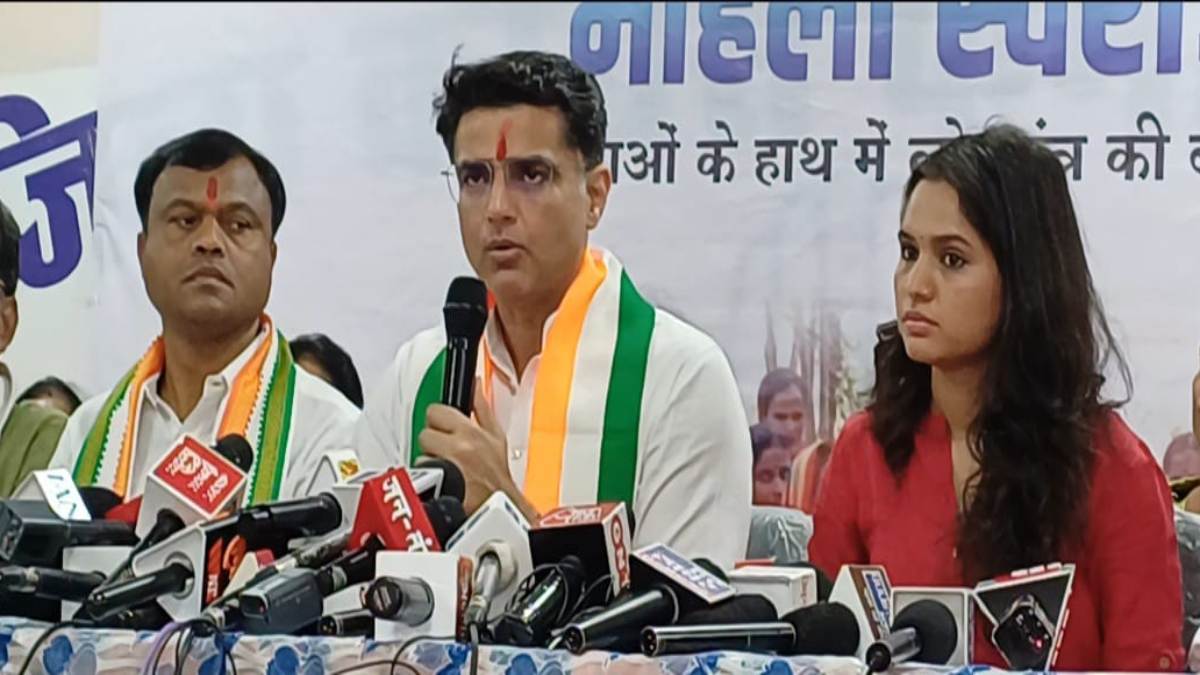 दक्षिण विधानसभा उपचुनाव: प्रदेश प्रभारी सचिन पायलट ने बैक टू बैक 2 जनसभाओं को किया संबोधित, कहा- यह चुनाव संकेत देने वाला है