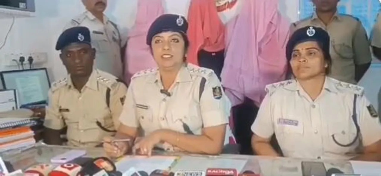 पारिवारिक कलह के चलते पति ने रची साजिश, पत्नी की हत्या को दिया अंजाम : कोरापुट पुलिस