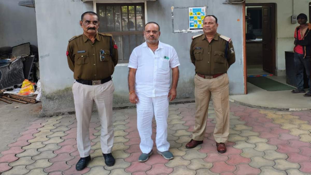 CG CRIME: महिला से दुष्कर्म के आरोप में पुलिस ने रायपुर के कारोबारी को किया गिरफ्तार